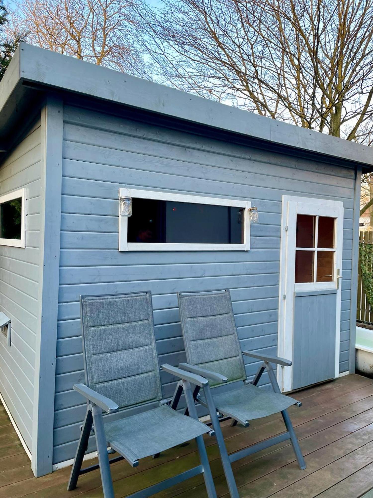 Modernes Holzhaus Im Skandinavischen Stil Mit Sauna, Garten Und 2 Katzen Norderstedt Exterior foto