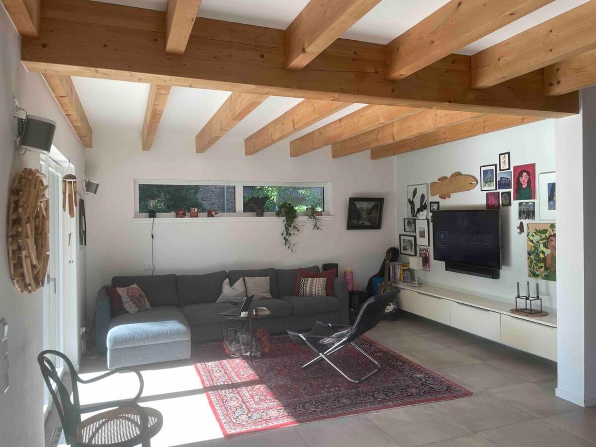 Modernes Holzhaus Im Skandinavischen Stil Mit Sauna, Garten Und 2 Katzen Norderstedt Exterior foto